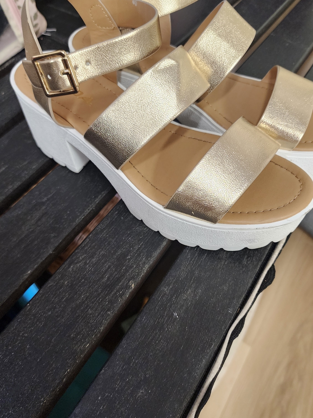 SODA Metallic Gold Strappy Platform Sandals - Picture 2 of 4